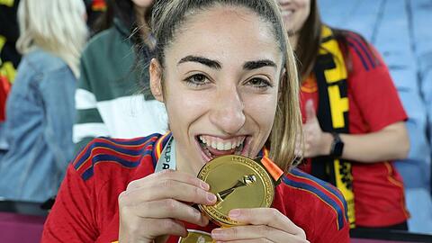 Da ahnte sie noch nichts: Olga Carmona feiert Spaniens Sieg im WM-Finale.