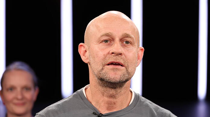 Jürgen Vogel ist erfolgreicher Schauspieler und siebenfacher Vater. Wie bringt er beides unter einen Hut?