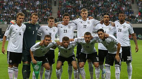Lukrativer EM-Sieg - 300.000 Euro winken den Spielern der deutschen Nationalmannschaft im Falle eines Siegs. Mehr Geld gab's noch nie.