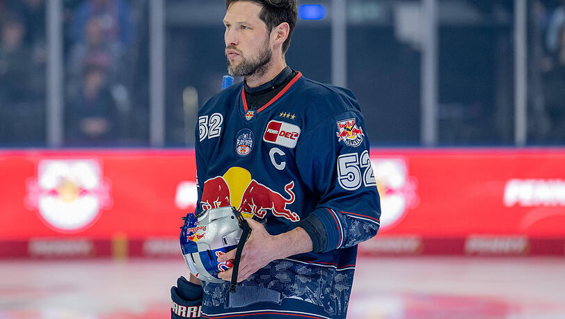 Patrick Hager spielt seit 2017 f&uuml;r den EHC Red Bull M&uuml;nchen und ist seit 2019 der Kapit&auml;n des Teams.