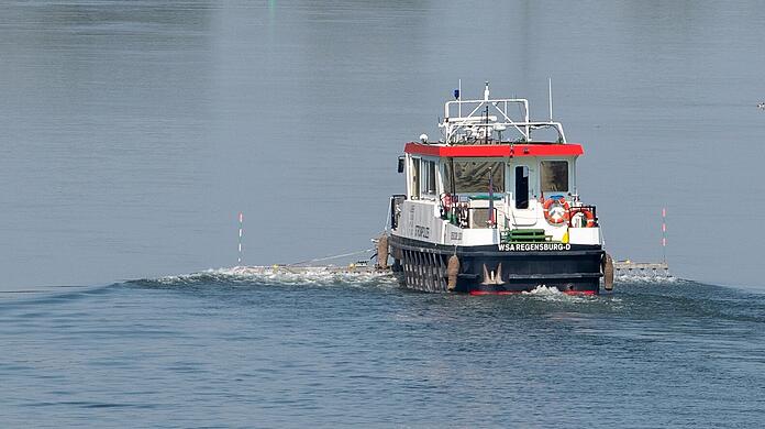 Die Wasserschutzpolizei auf dem Starnberger See konnte einen 32-Jährigen vor dem Ertrinken retten. (Symbolbild)