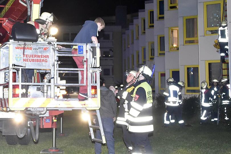 Bei dem Brand wurden 17 Personen verletzt.