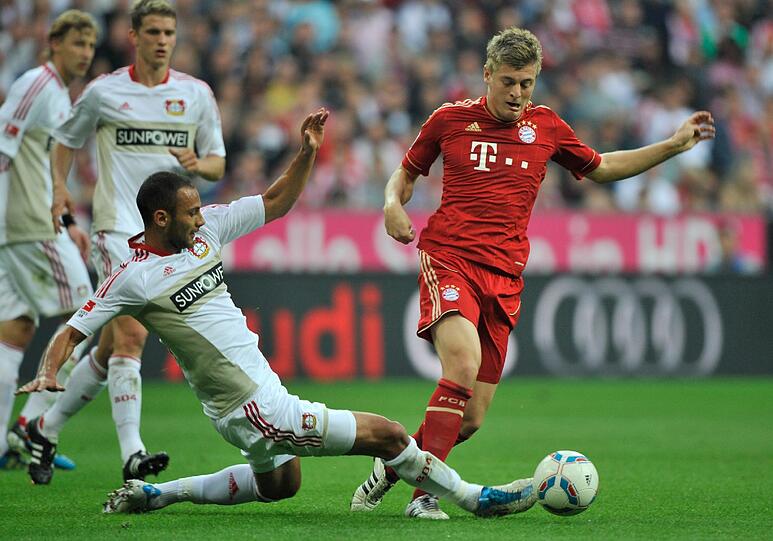 TONI KROOS: Souverän gegen seinen Ex-Klub. Immer mit dem Kopf oben, absoluter Kurzpassprofi. War aber auch eine leichte Übung gegen die harmlosen Leverkusener. Musste in Minute 78 für Comebacker Robben runter. Note 3