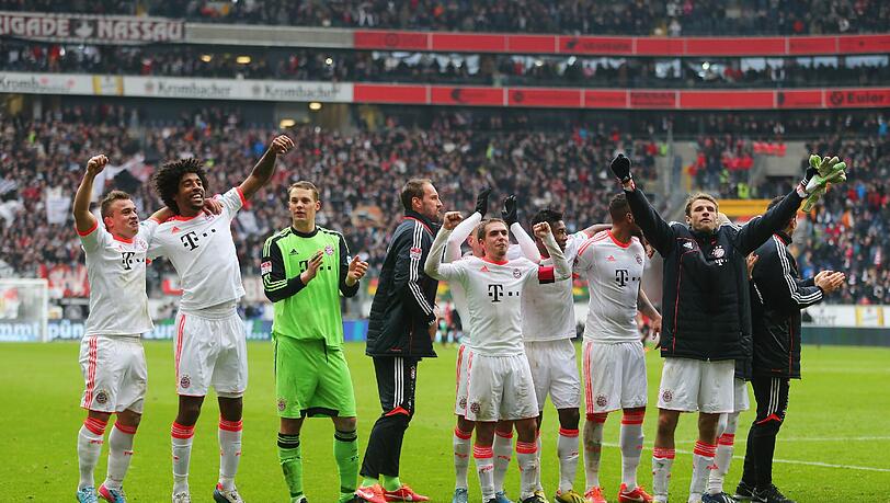 Die Bayern feiern in Frankfurt: Titel Nummer 23 für den Verein, für manche Spieler eine Premiere. Foto: Bongarts/Getty Images Die Bayern feiern in Frankfurt: Titel Nummer 23 für den Verein, für manche Spieler eine Premiere. Foto: Bongarts/Getty Images