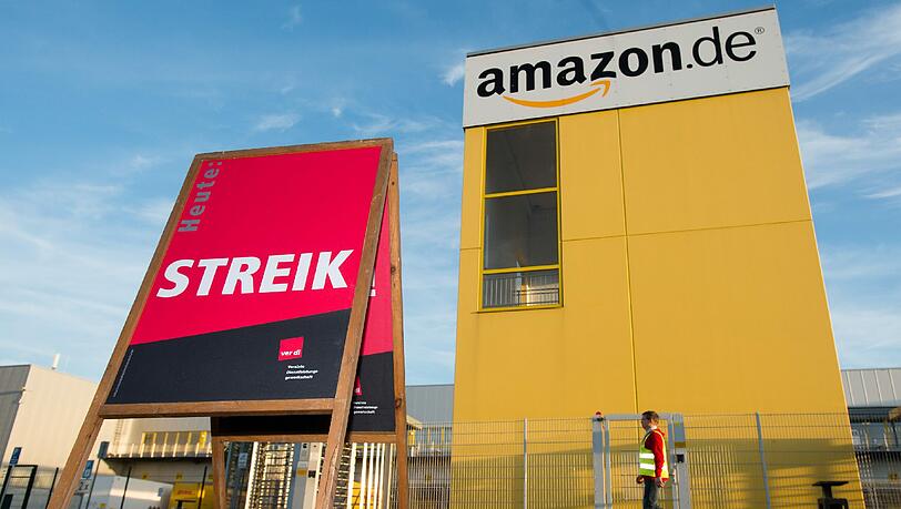 Pünktlich zum Weihnachtsgeschäft müssen Kunden wieder länger auf bestellte Geschenke warten. Pünktlich zum Weihnachtsgeschäft müssen Kunden wieder länger auf bestellte Geschenke warten.