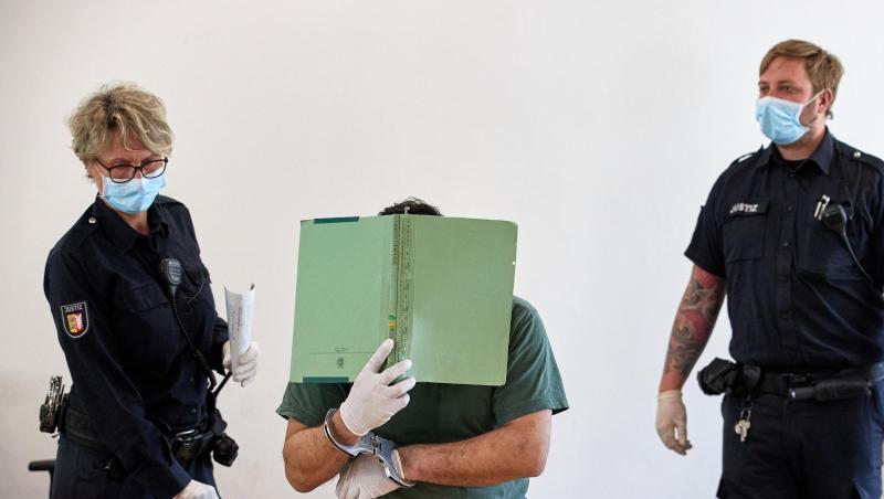 Der 43-Jährige beim Prozessbeginn im April. Der 43-Jährige beim Prozessbeginn im April.