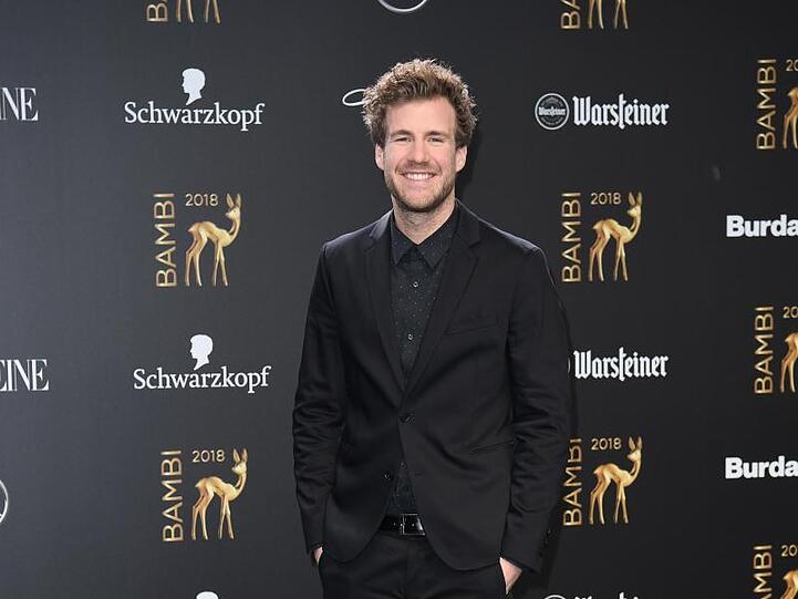 Luke Mockridge nimmt das "Lindenstraßen"-Aus mit Humor.