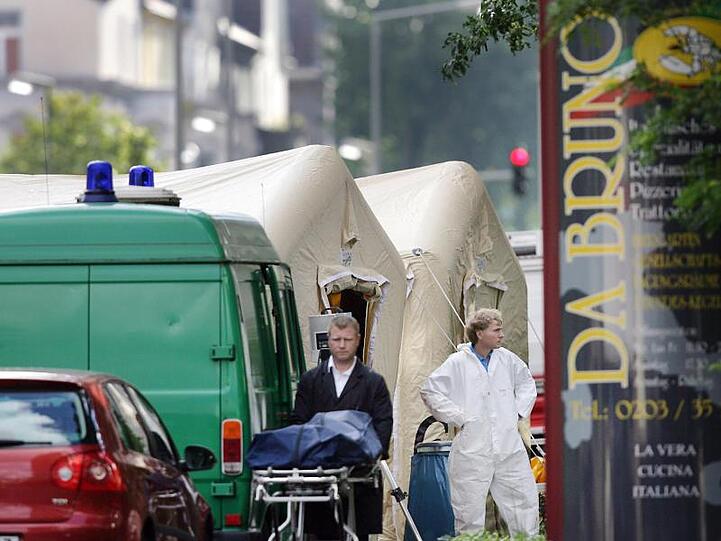 2007 wurden in Duisburg sechs Menschen vor einer Pizzeria erschossen.