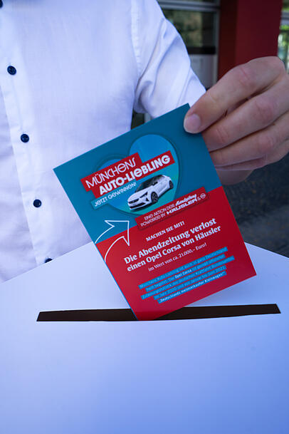 ... und werfen Sie Ihren Coupon in die Box ... ... und werfen Sie Ihren Coupon in die Box ...