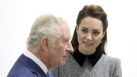 König Charles möchte für Prinzessin Kate aus vergangenen Fehlern lernen.