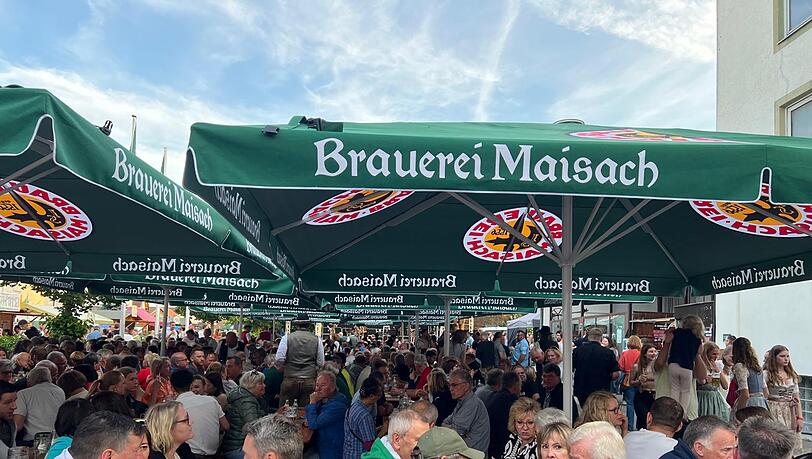 Das Fest findet auf dem Gelände der Maisacher Brauerei statt. Das Fest findet auf dem Gelände der Maisacher Brauerei statt.