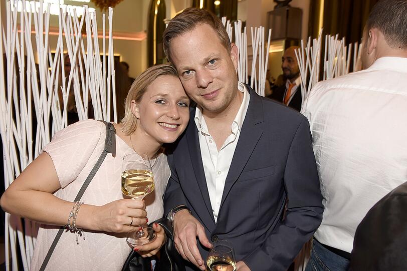 Moritz Wetter (SKY) mit Ehefrau