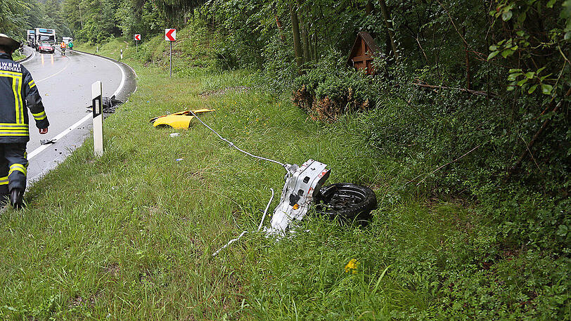 Der ursprünglich 100.000 Euro teure Lotus Evora 400 hatte nach dem Unfall nur noch Schrottwert.