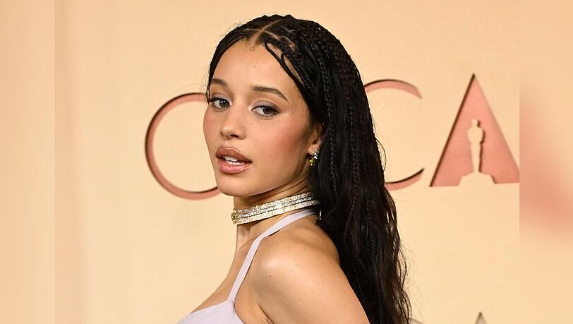 Pastellige T&ouml;ne, wie etwa Chase Infinitis lila Lidschatten bei den Oscars, sind im Fr&uuml;hling besonders verspielt.