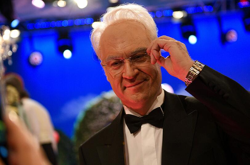 Der bayerische Finanzminister Markus Söder (CSU), der inoffizielle Verkleidungs-König der Fastnacht, war dieses Jahr als der frühere bayerische Ministerpräsident Edmund Stoiber verkleidet.
