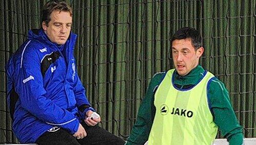 Gekommen,um zu bleiben: Trainer Mike Büskens ist von Miroslav Slepickas Leistungen angetan.