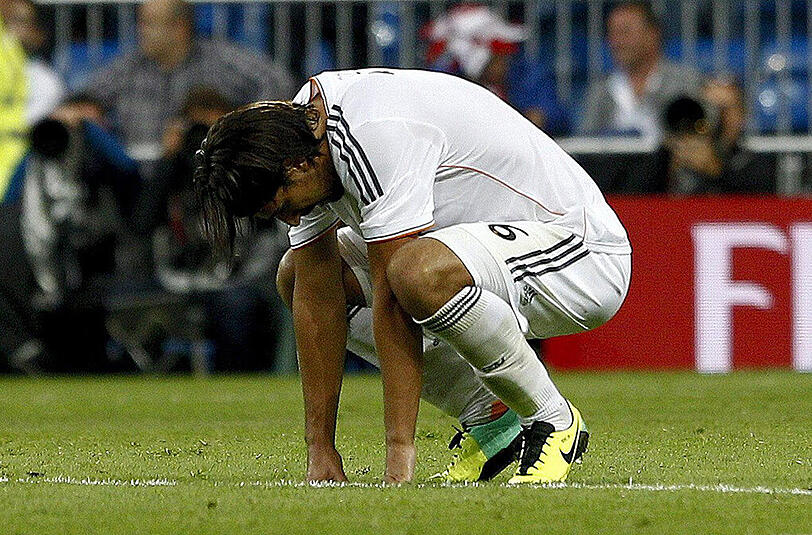 Sami Khedira war für eine Knie-OP bei einem Experten in Augsburg.