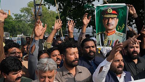 Pakistans Armeechef, Feldmarschall Asim Munir, verbindet eine enge Beziehung mit US-Pr&auml;sident Donald Trump. (Archivbild)
