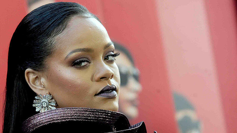 "Ehm ... Donald, du hast 'Terrorismus' falsch geschrieben!" - Rihanna