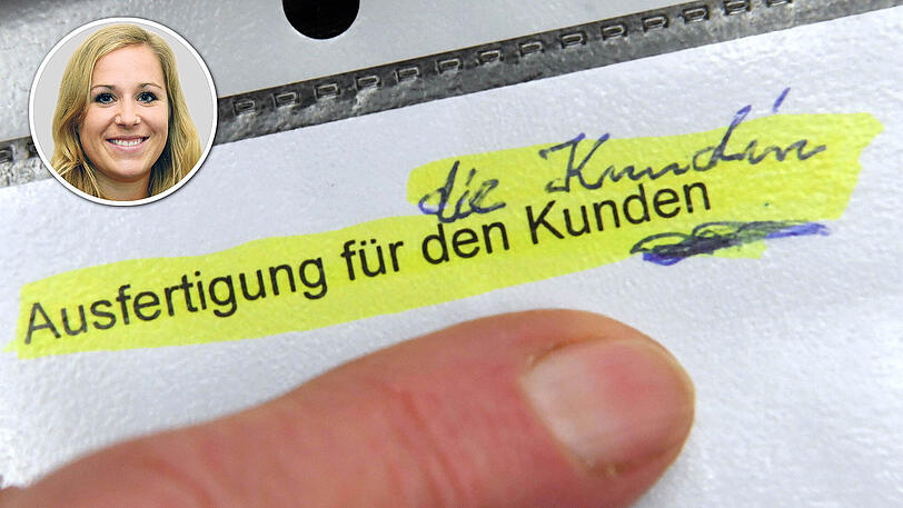 Eine Sparkassen-Kundin will die weibliche Form auf Formularen durchsetzen.