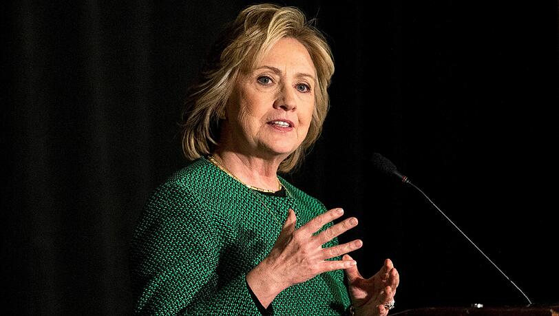 US-Präsident Obama glaubt, dass Hillary Clinton eine ausgezeichnete Präsidentin wäre. US-Präsident Obama glaubt, dass Hillary Clinton eine ausgezeichnete Präsidentin wäre.