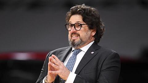 Bayern-Trainer Andrea Trinchieri und sein Team verloren das letzte Spiel gegen Alba deutlich mit 62:100.