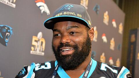 Ex-Football-Star Michael Oher freut sich über die Entlassung aus seiner Vormundschaft