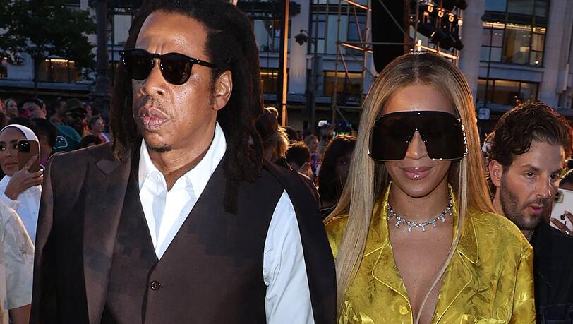 Jay-Z und Beyoncé gelten als eines der mächtigsten Paare der US-amerikanischen Musikszene. Sie sind seit 2008 verheiratet und haben drei Kinder.
