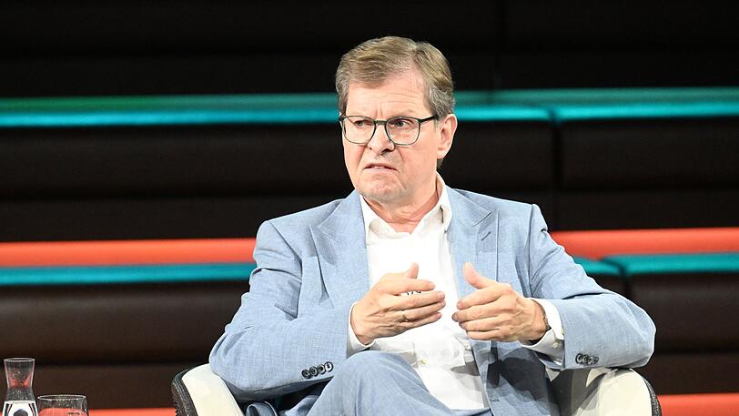 Eine Forderung von SPD-Politiker Ralf Stegner (Bild) konnte Markus Lanz so nicht stehen lassen. Eine Forderung von SPD-Politiker Ralf Stegner (Bild) konnte Markus Lanz so nicht stehen lassen.