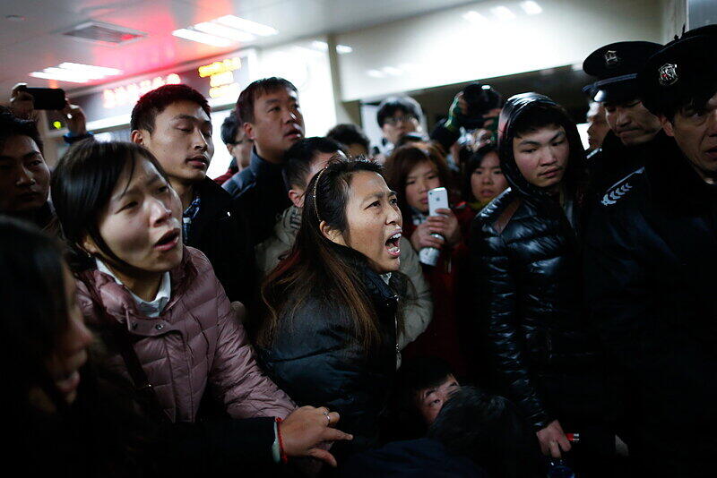Ein Falschgeldregen löste in Shanghai eine Massenpanik mit 36 Toten aus.