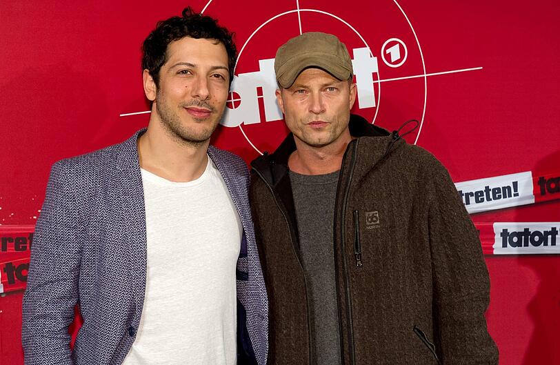 Die Schauspieler Til Schweiger (r) und Fahri Yardim