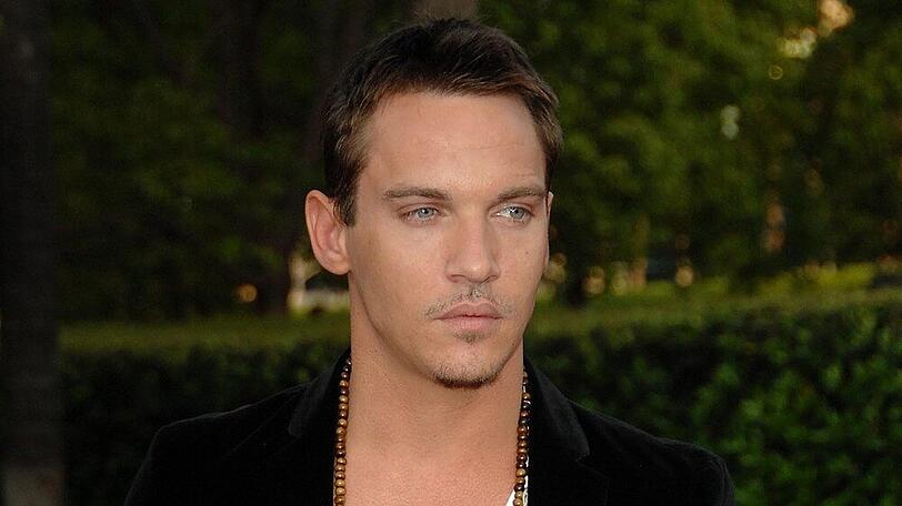Schauspieler Jonathan Rhys Meyers wird in die Rolle des Sir James Brooke schlüpfen