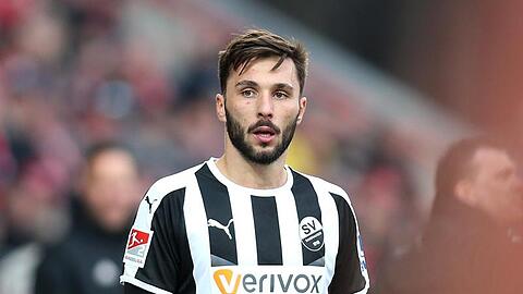 Stürmer Fabian Schleusener. Foto: Andreas Gora/Archivbild