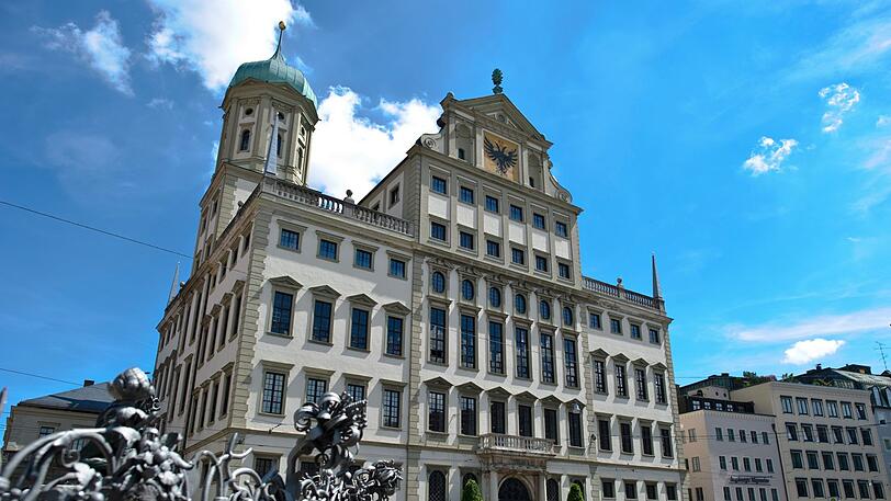 Das historische Rathaus in Augsburg.