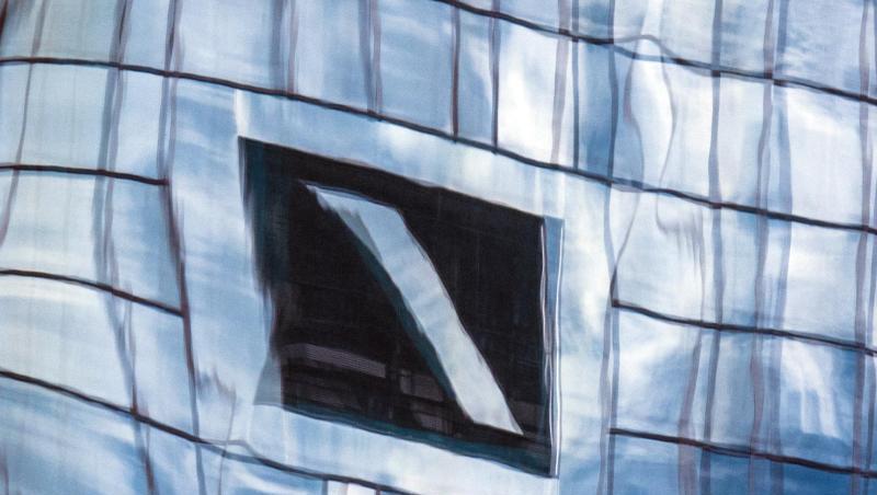 Die Deutsche Bank bleibt trotz Corona-Krise in der Gewinnzone. Die Deutsche Bank bleibt trotz Corona-Krise in der Gewinnzone.