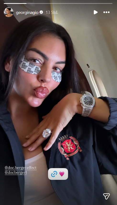 Ronaldos Verlobte inszeniert ihre Augen-Patches aus M&uuml;nchen als Lifestyle-Accessoire.