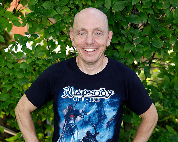 Bernhard Ho&euml;cker stellt sich gemeinsam mit Max M&uuml;ller dem Fragenhagel bei "Wer wei&szlig; denn sowas?"