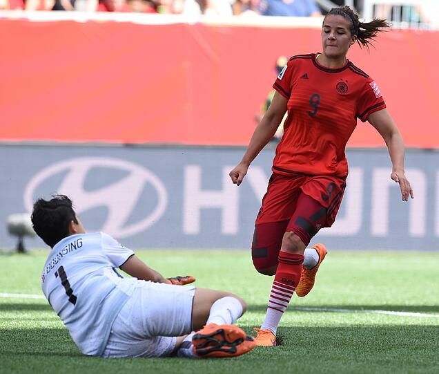 Bilder vom Spiel gegen Thailand.