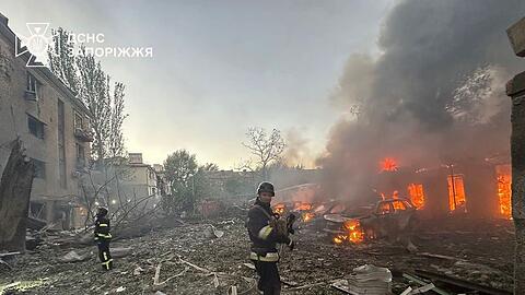 Russland greift weiterhin zivile Ziele in der Ukraine an.