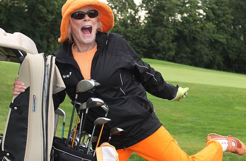 Spaß beim Golfen hatte Elke Sommer in Bad Griesbach.