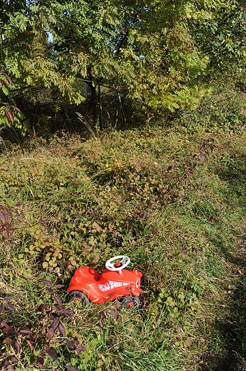Drei Kinder waren aus der Kita ausgebüxt, wollten ein Bobbycar-Rennen machen.