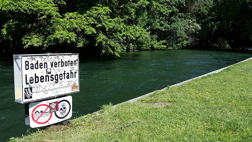 Am Eisbach wird das Badeverbot gern ignoriert. Am Eisbach wird das Badeverbot gern ignoriert.