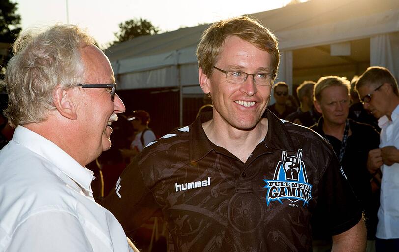Der schlesweig-holtsteinische Ministerpräsident Daniel Günther ließ sich auch blicken.