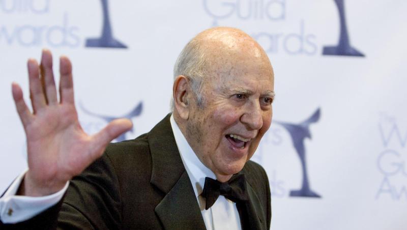 Carl Reiner bei den Writers Guild Awards 2009. Carl Reiner bei den Writers Guild Awards 2009.
