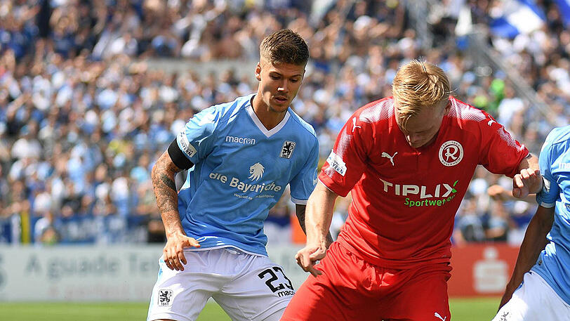 NICHOLAS HELMBRECHT NOTE 3 Der quirlige Dribbler durfte anstelle von Köppel als Linksverteidiger ran. Später Rechtsverteidiger und schließlich im Mittelfeld als fleißiger Antreiber.