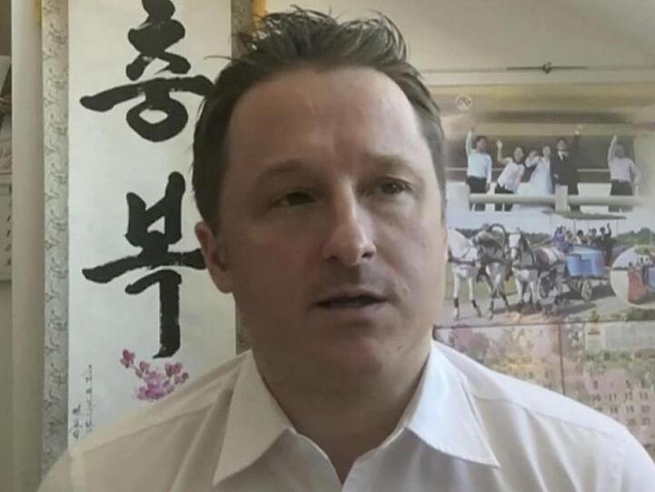 Der jetzt auch noch festgenommene Korea-Experte Spavor unterhält über seine Paektu Organisation für Kulturaustausch gute Beziehungen zu Nordkorea