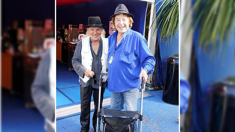 Tony Marshall musste das Laufen neu lernen und geht derzeit am Rollator.
