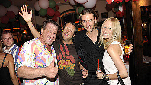 Hugo Bachmaier mit Michi Baier und Alena Gerber mit Max Wiedemann Hugo Bachmaier mit Michi Baier und Alena Gerber mit Max Wiedemann