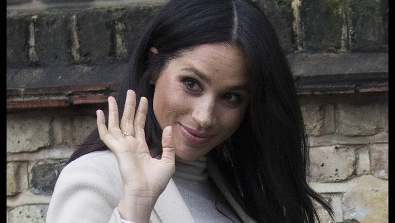 Hochschwanger und echt chic: Eleganter (knapper) Auftritt von Herzogin Meghan Hochschwanger und echt chic: Eleganter (knapper) Auftritt von Herzogin Meghan