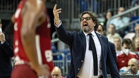 Headcoach Andrea Trinchieri und seine Bayern setzten sich in Bayreuth durch.